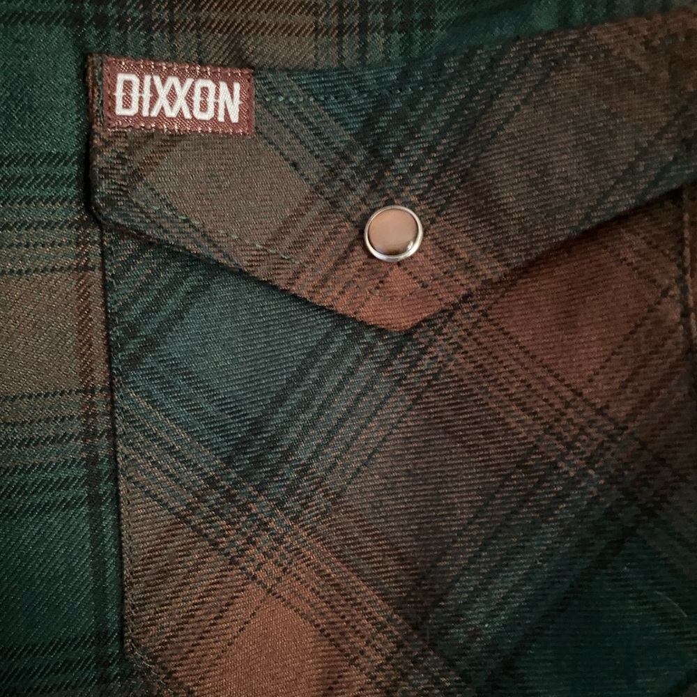 NWOT (Orig.$49) DIXXON "Widowmaker" Flannel Shirt w/Pearl Snaps - Picture 8 of 10